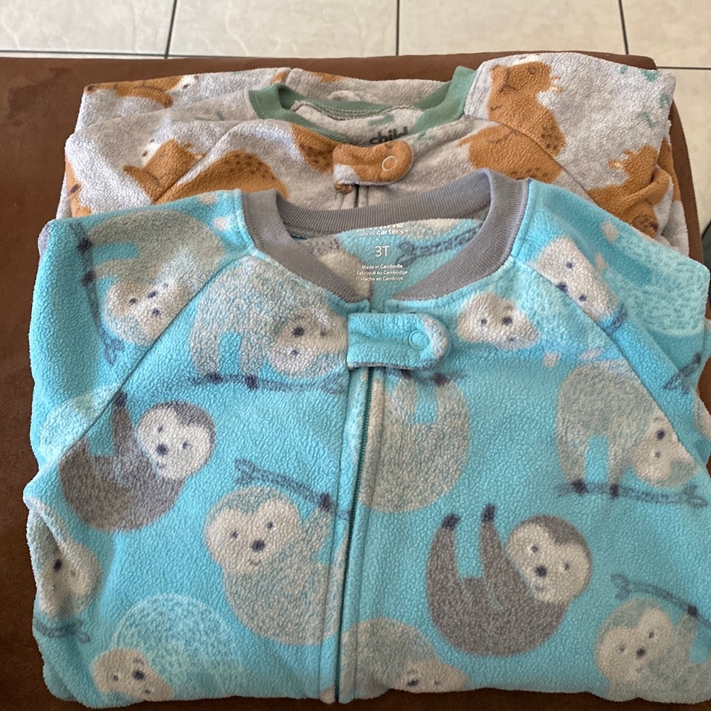 Boys footsie pajamas